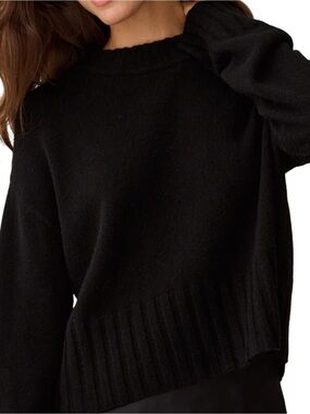 Few Moda Caara Perla Merino Wool Sweater Classic Black Crewneck NWT